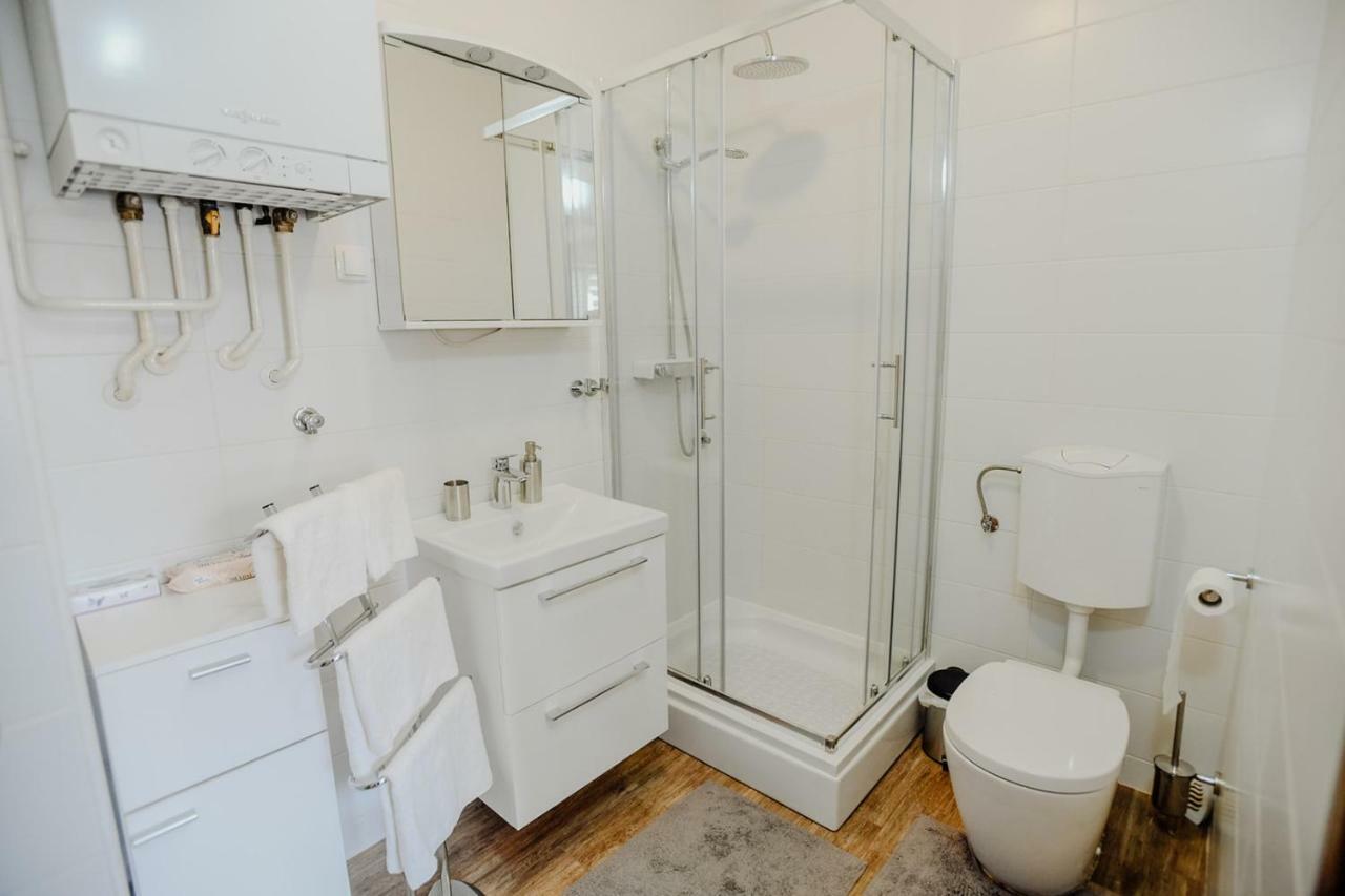 Apartman M5 Dakovo Ngoại thất bức ảnh