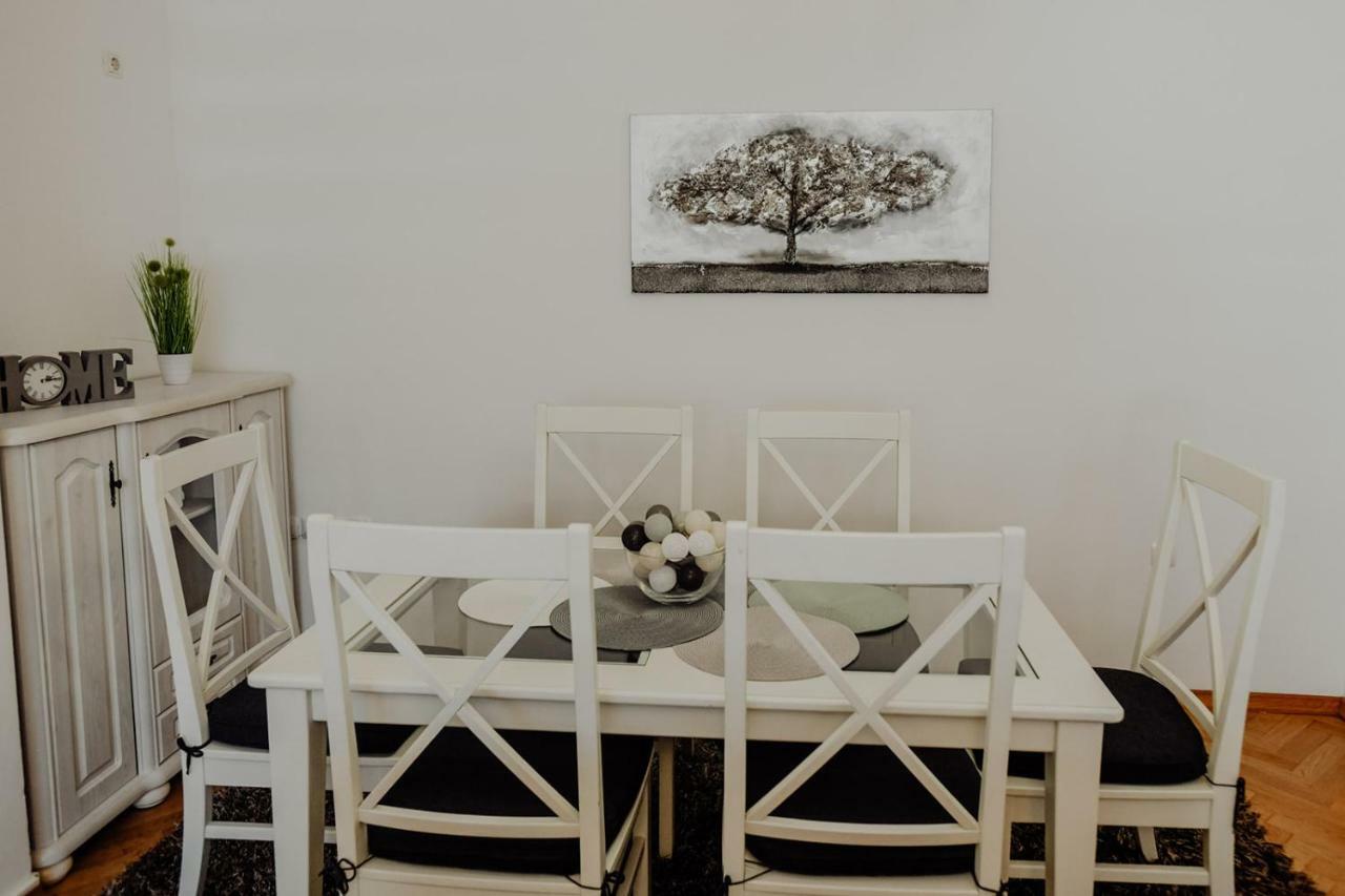 Apartman M5 Dakovo Ngoại thất bức ảnh